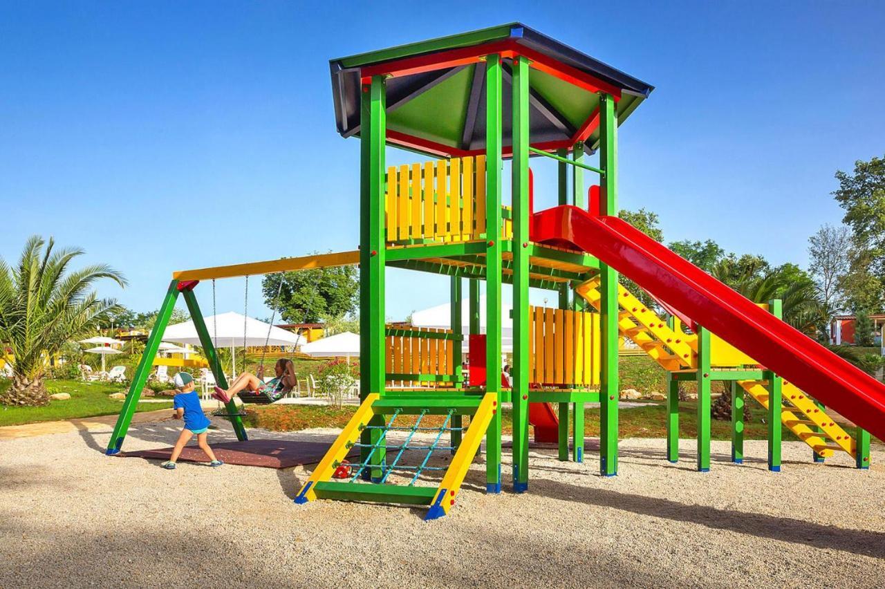 Aminess Maravea Camping Resort Holiday Homes Novigrad  Екстер'єр фото